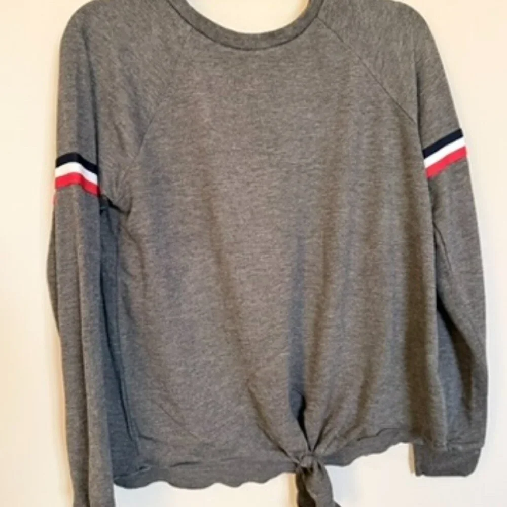 Pink Rose Grey Tie Front Long Sleeve Top | Size S | NWT